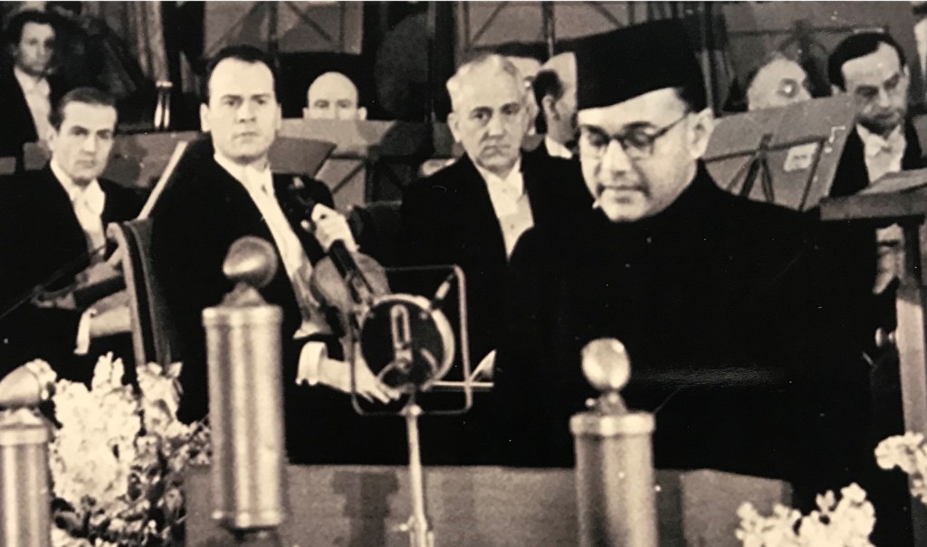 Subhas Chandra Bose at the Hotel Atlantic in Hamburg on 11 September 1942, with an orchestra behind him during the first public performance of Jana Gana Mana.